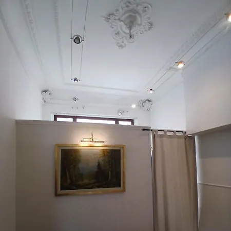 Charming In The Heart Of The Daire